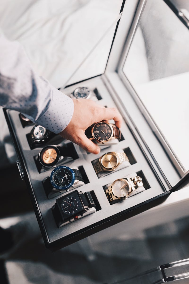 Men's Accessories Guide: Finishing Touches That Matter