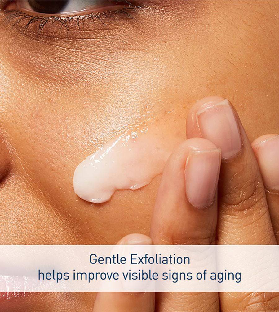 CeraVe Skin Renewing Nightly Exfoliating Treatment in a jar, showing the product’s label and smooth cream texture.