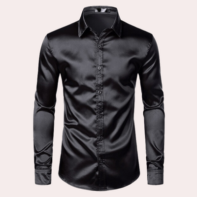 Stylish men's shirt with long sleeves