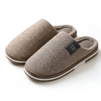 Men’s plush indoor slippers with non-slip sole