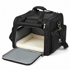 Pet carrier bag interior padding detail