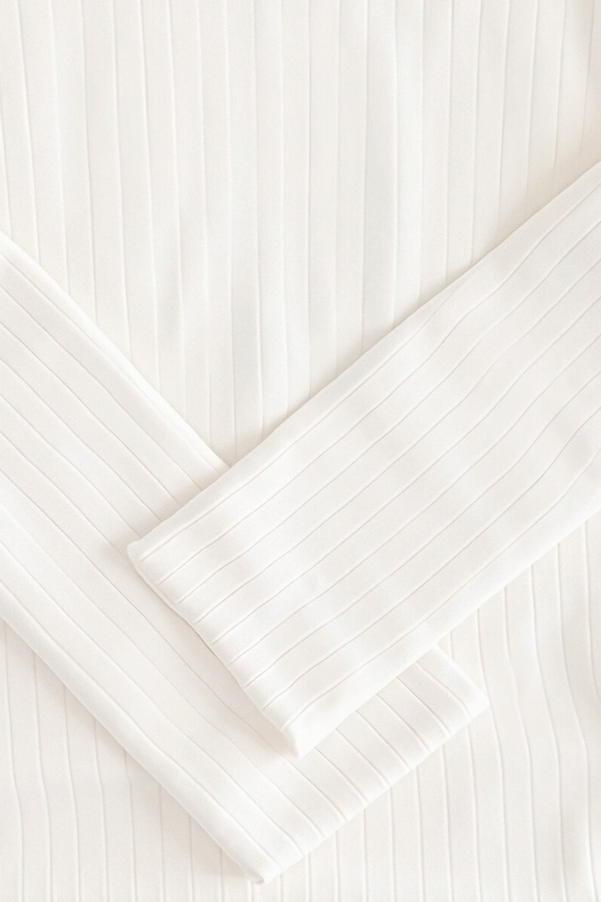 Men’s Crew Neck Sweater | Minimal Ribbed Knit Top