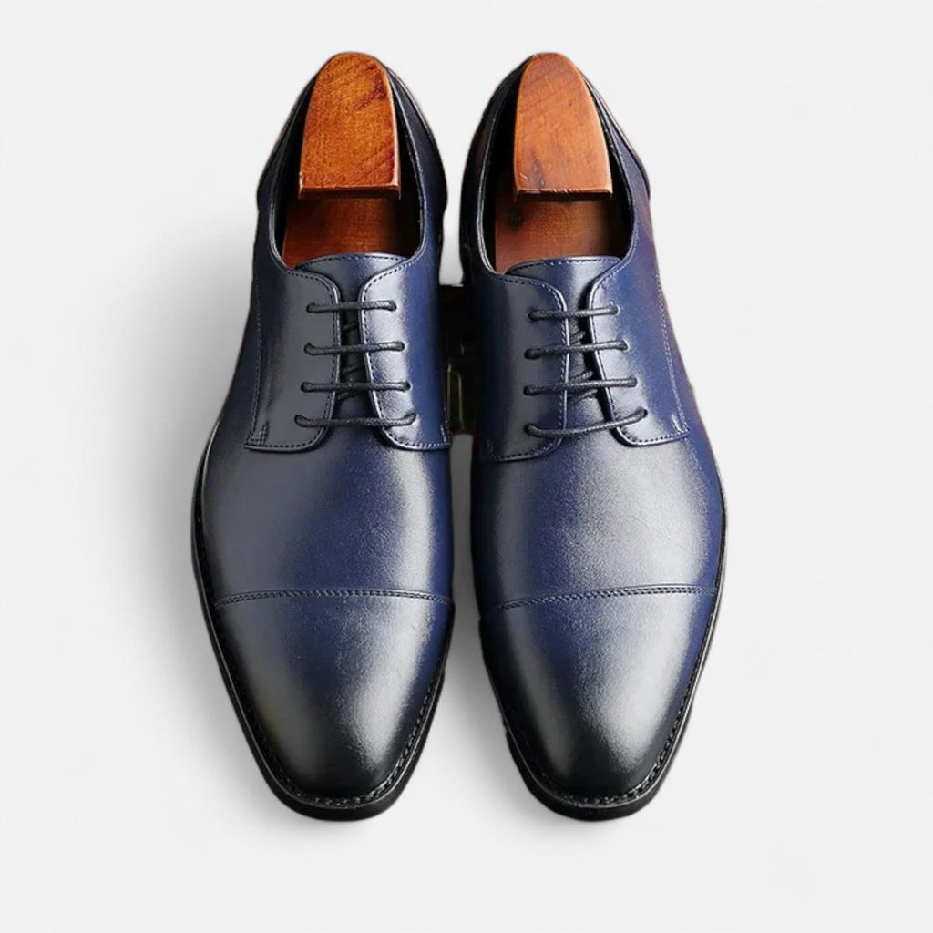 Shoes — view 3
