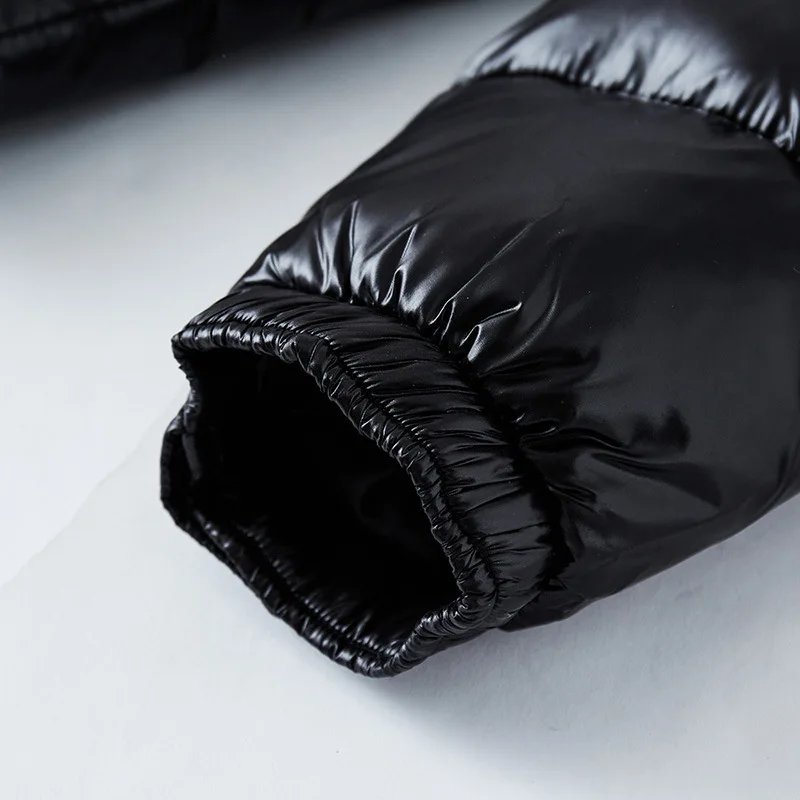 Men’s puffer jacket with weather-resistant finish