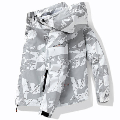 Men’s ski jacket with hood and modern design
